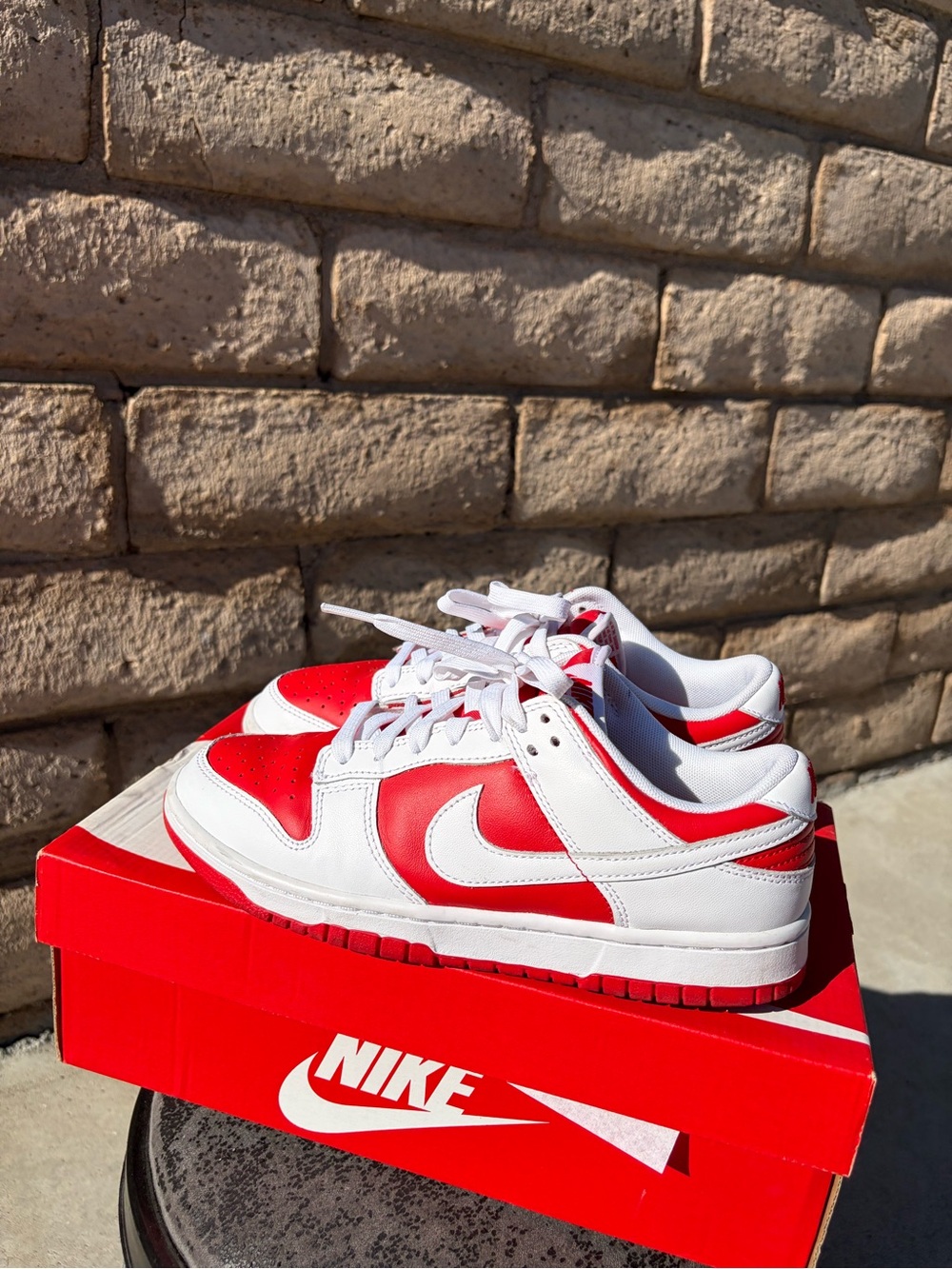 Nike Kids Red and White Low-Top Sneakers - Picture 3 of 8